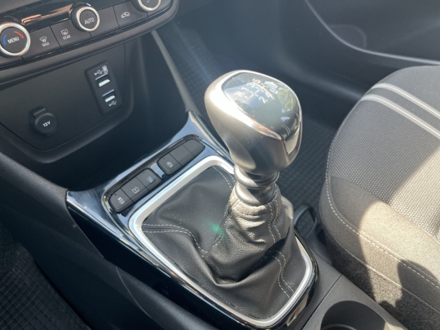 Fahrzeugabbildung Opel Crossland Elegance AHK Navi LED Apple CarPlay Android Auto Mehrzonenklima Musikstreaming